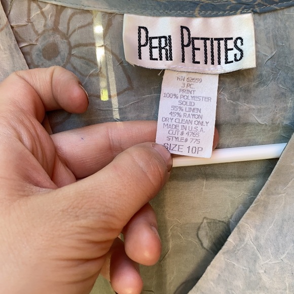 Vintage sheer button down sz. 10 petite - Picture 2 of 2